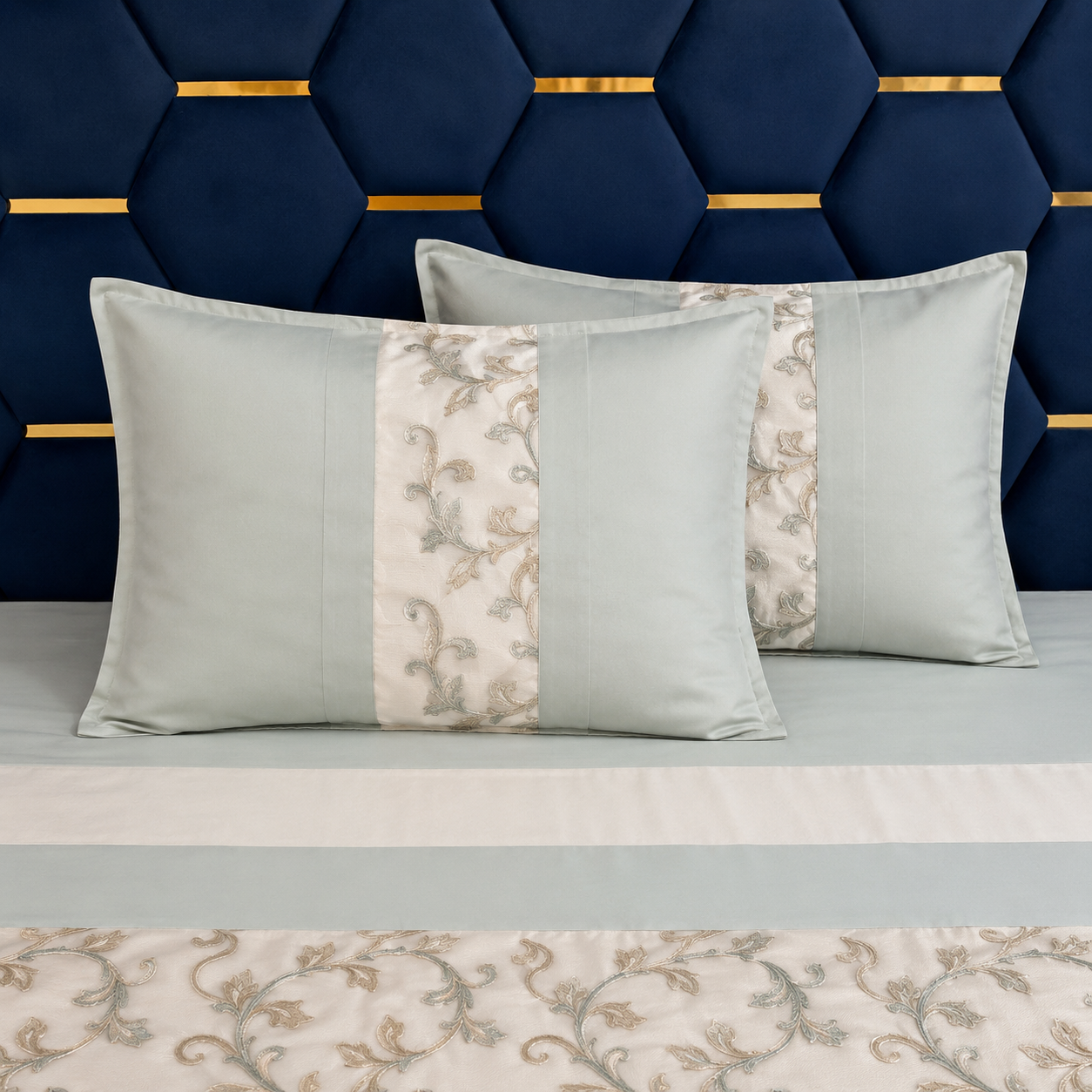 Nuvelle Cotton Silk Dewdrop Bedsheet Set